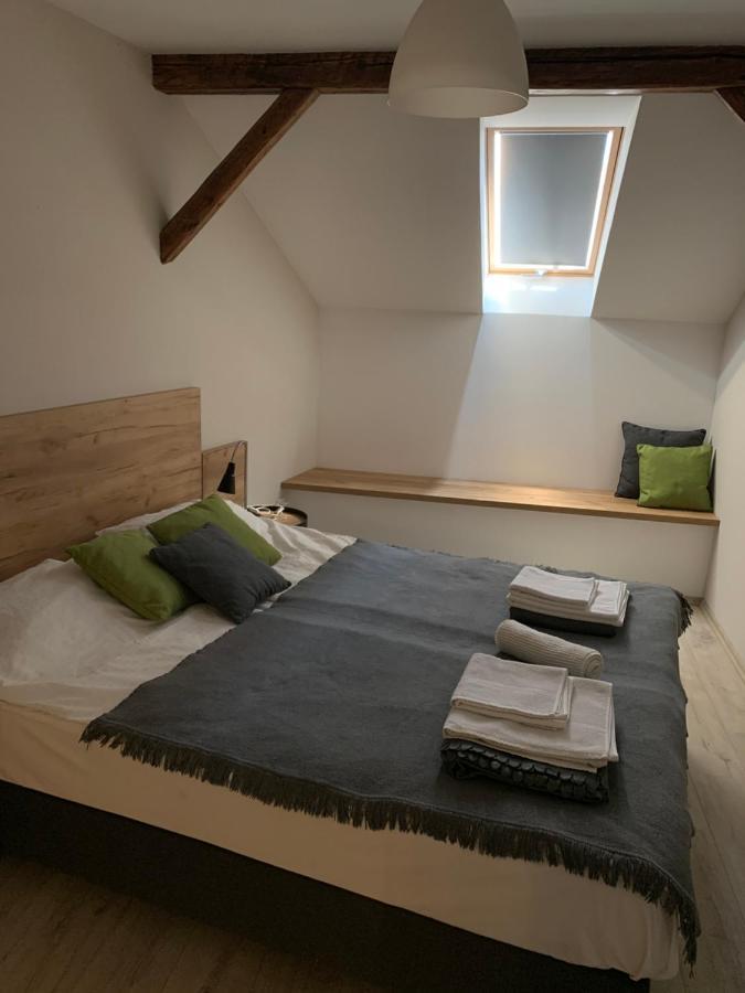 Vatus Apartmanhaz 베크 외부 사진