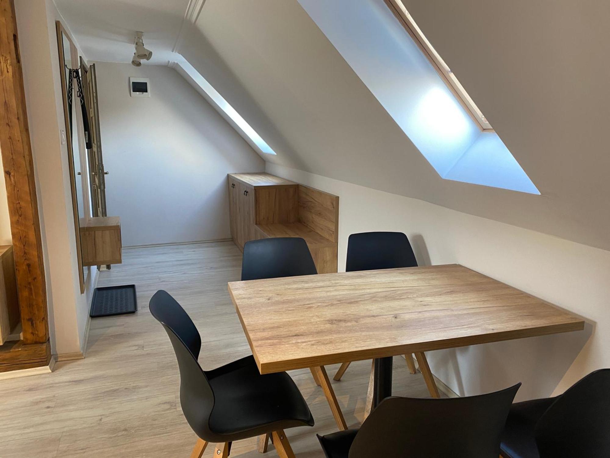 Vatus Apartmanhaz 베크 외부 사진
